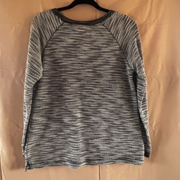 Christopher & Banks large black and white long sleeve top - Picture 2 of 3